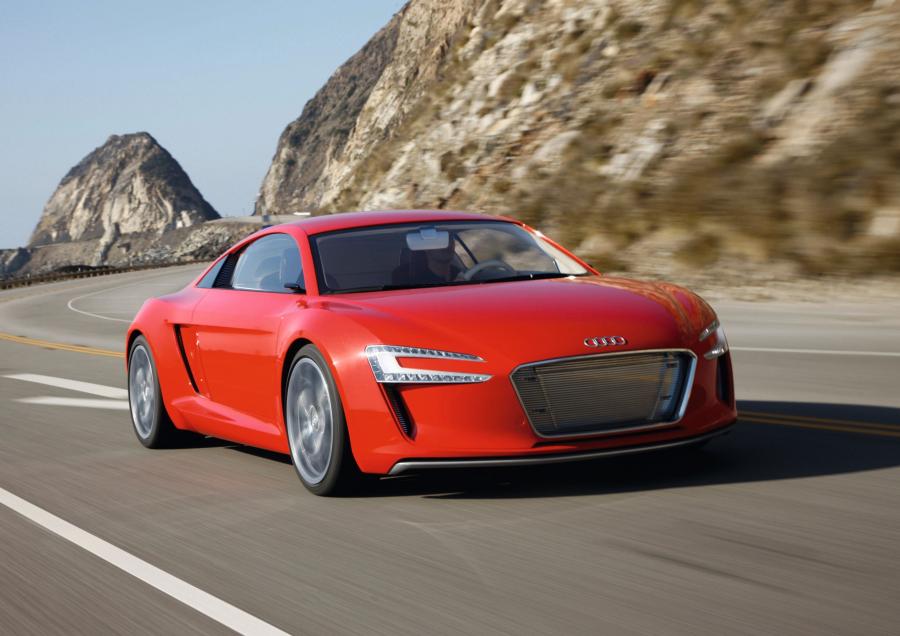  Audi e-Tron Concept 2009 года  (фото 1 из 68)
